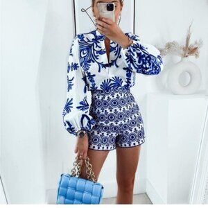 ZARA Blue White Printed Blouse Top Women’s Size Small | Lightweight Chic